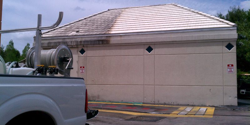 Roof Cleaning Companies in Oshkosh, Wisconsin